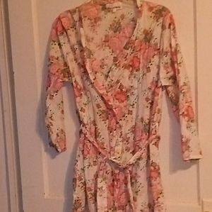 Gorgeous Floral Robe